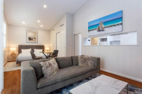 Luxury Modern Escapia, Fremantle